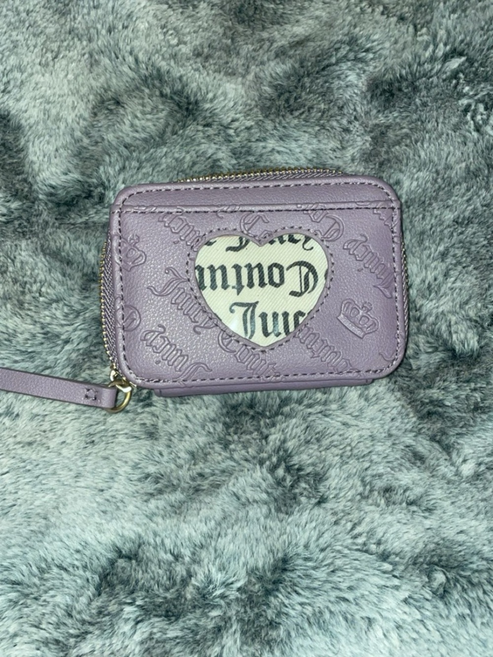 Juicy Couture Lavender Heart Zip Card Holder Wallet